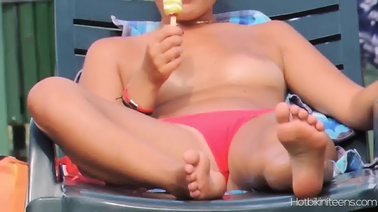Sexy Topless Babes Tanning At The Pool Eporner Free Hd