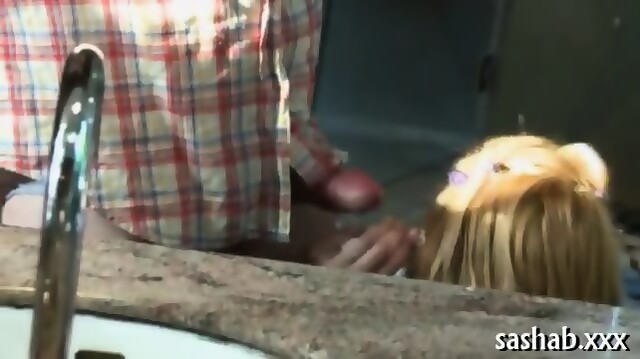 Peachy Sweetie Takes A Bath