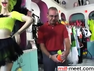 Pussy At Milf-meet - Mature Sex
