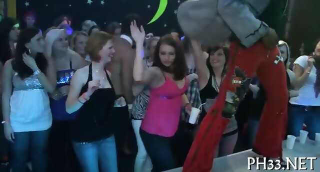 Explicit Pleasuring With Hot Chicks