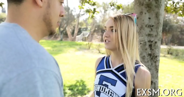 Massive cock impresses hot hottie