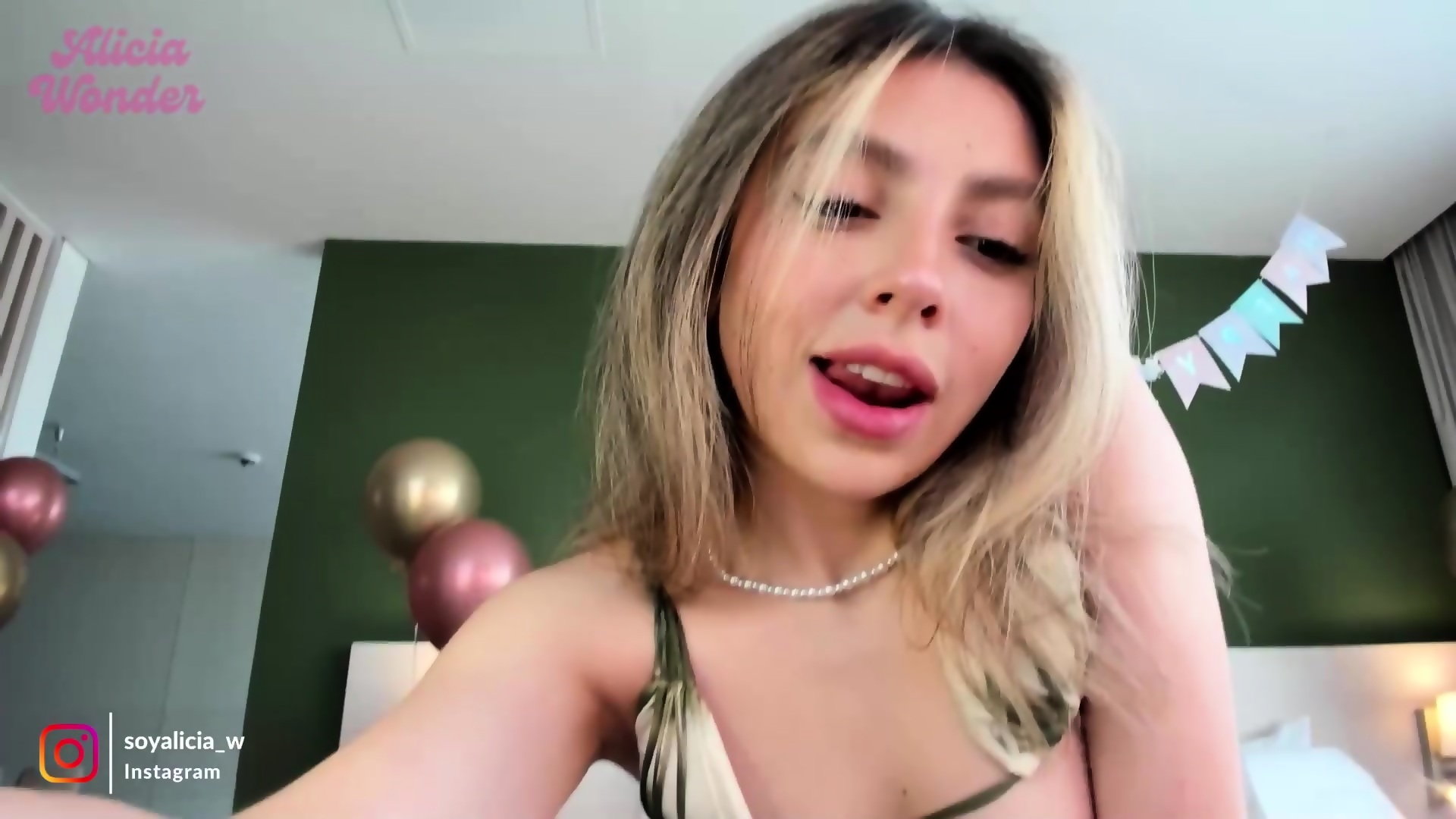 Al1c14wndr Colombian Beauty 2024-04-12 15-47 - EPORNER