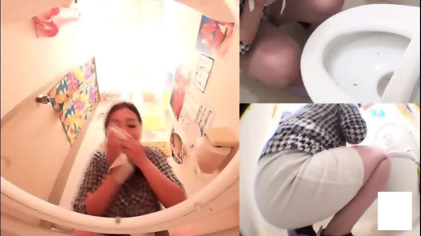 Sick Girls Puking Vomiting Vomit Puke And Gagging In A Toilet Eporner