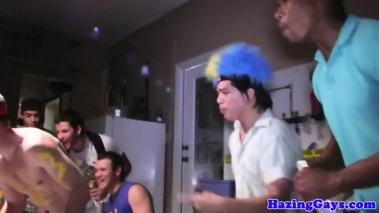 tinnie emo fucks tongue in cheek sex