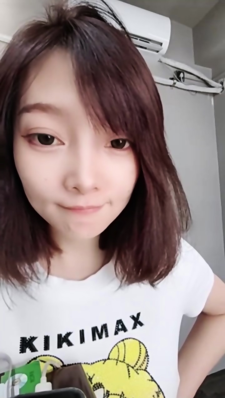 真会玩 刺激的【娜可露露】同学们上课啦！正宗音乐老师，跳蛋塞逼喷水