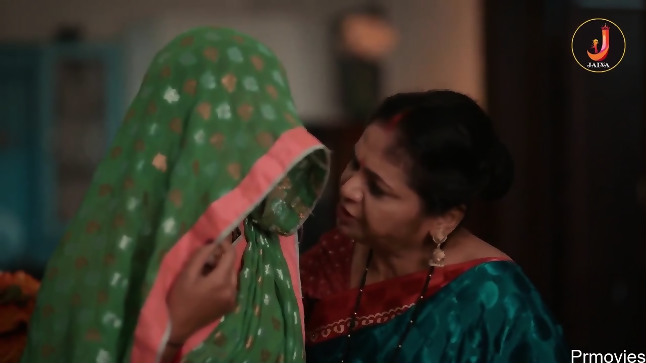 Ghoonghat Wali Ko Top Pahanakar Chooda Hard Fucking - Ko Ko - EPORNER