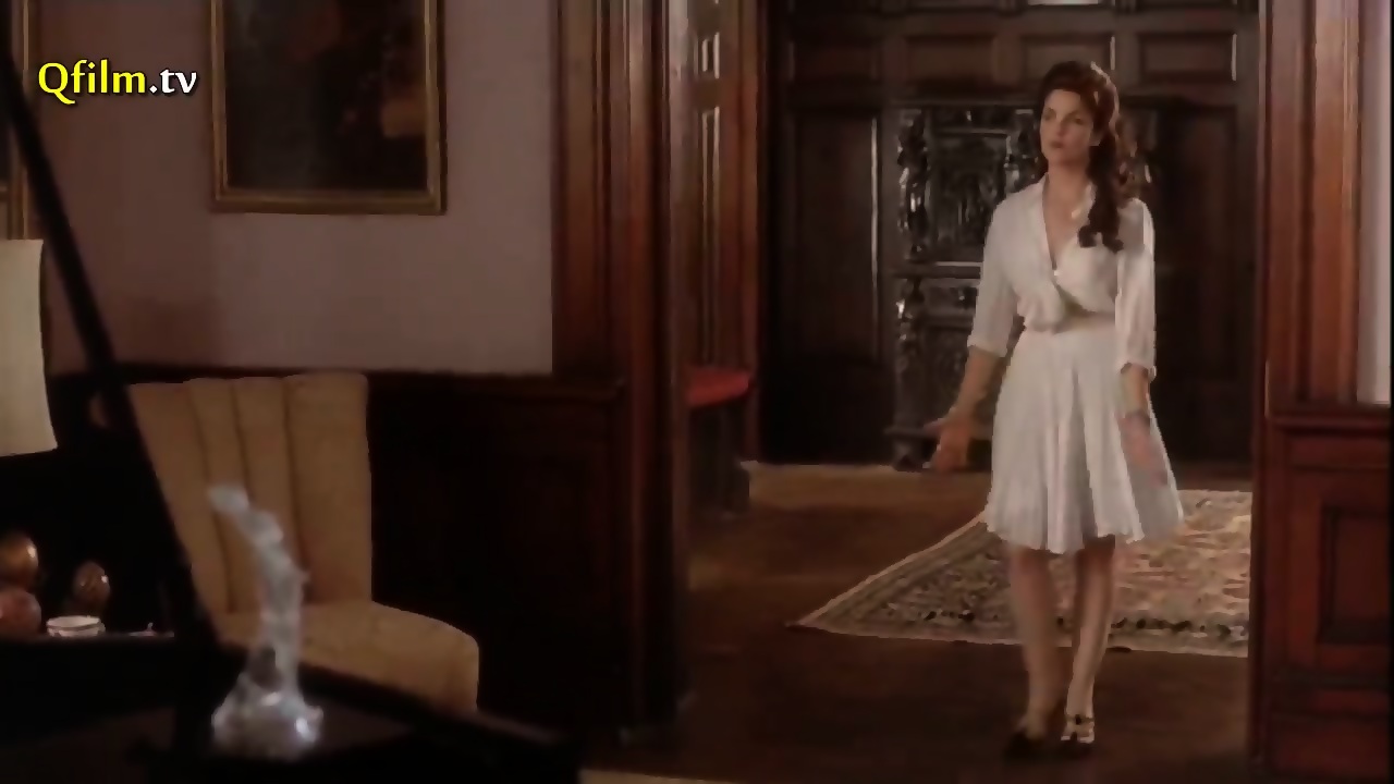 Boxing Helena (1993) - EPORNER