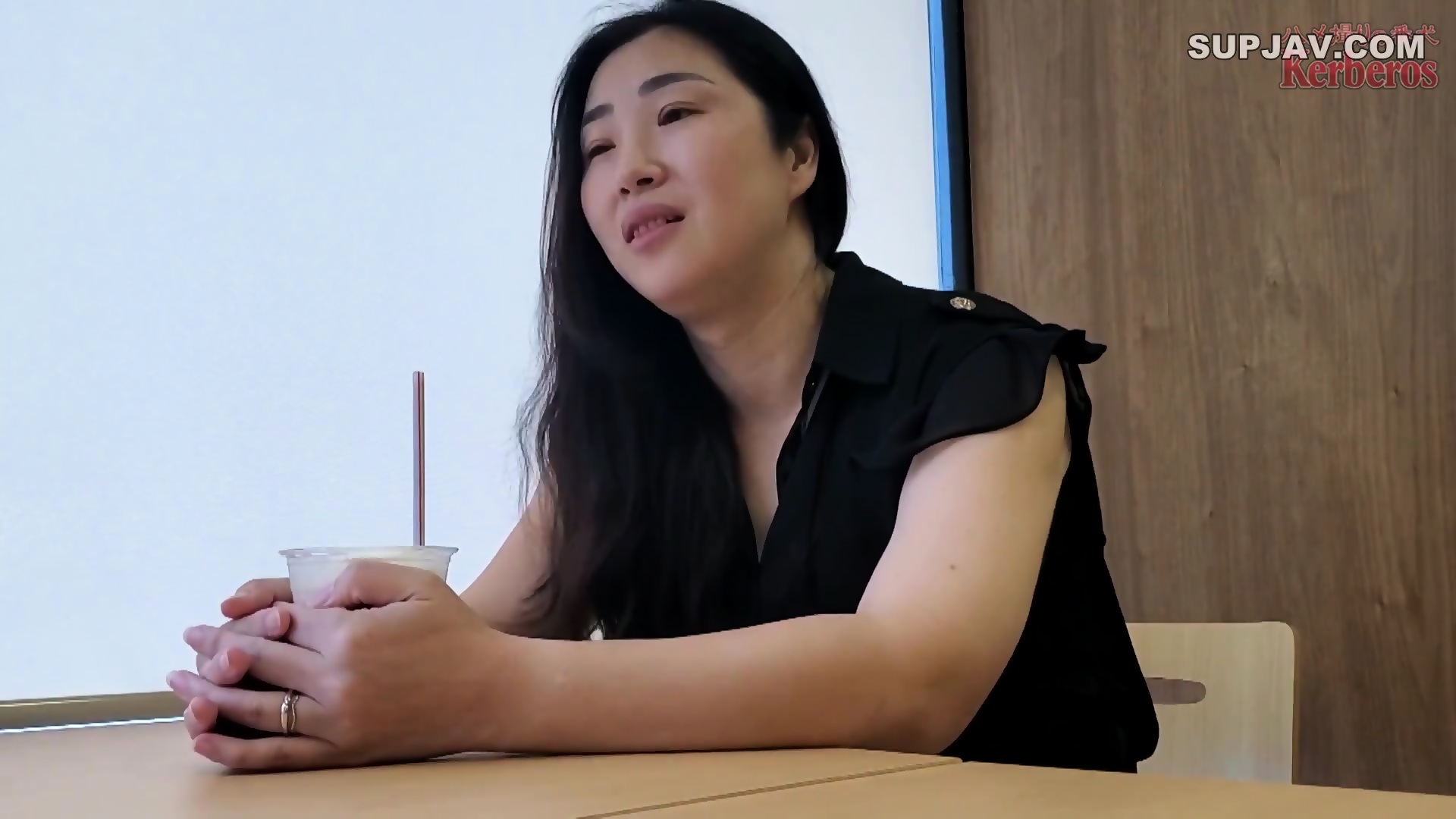 普通の主婦顔出し無修正 