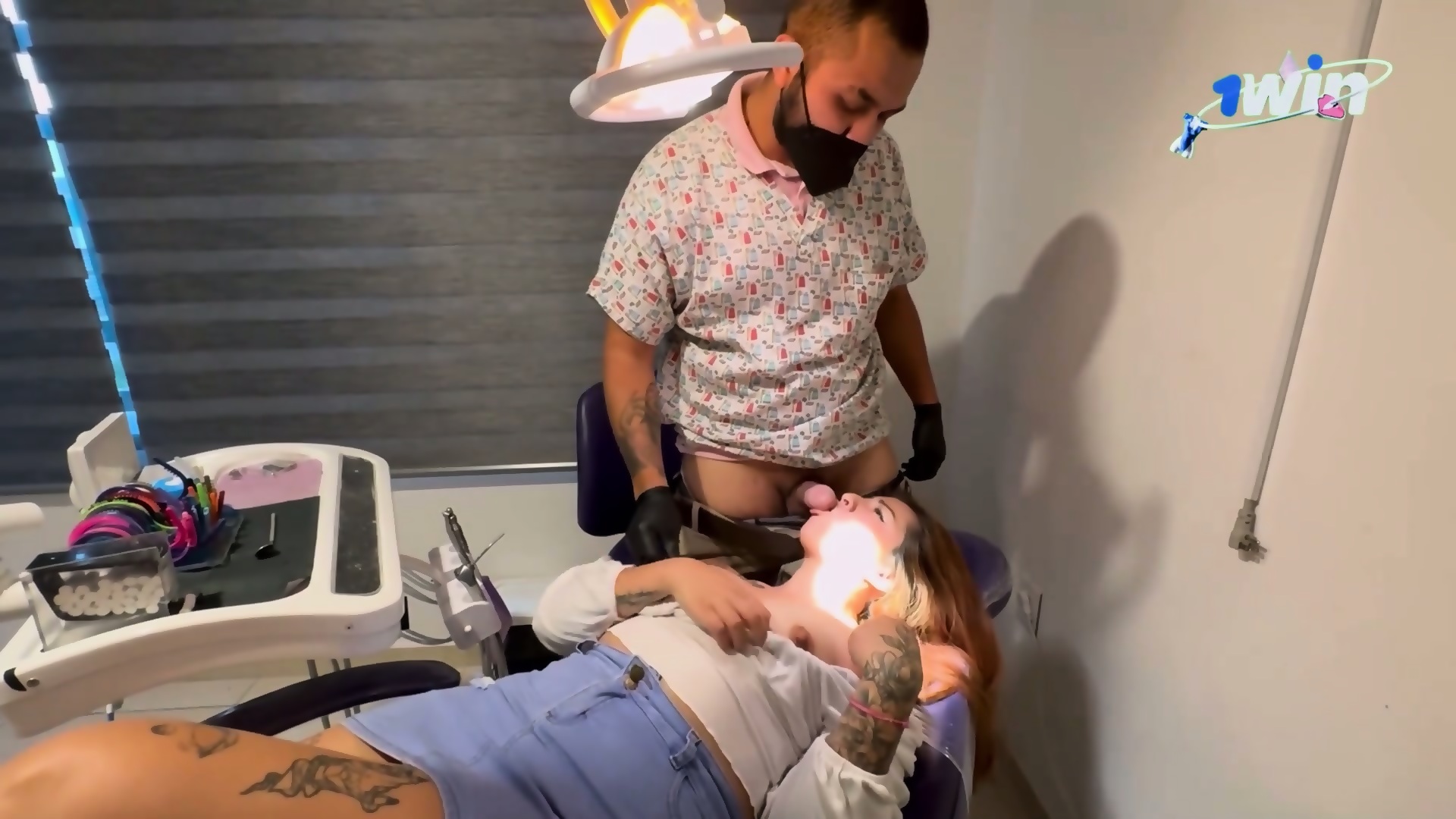 DENTIST FUCK HIS PATIENT - Best Hardcore Porn! - EPORNER