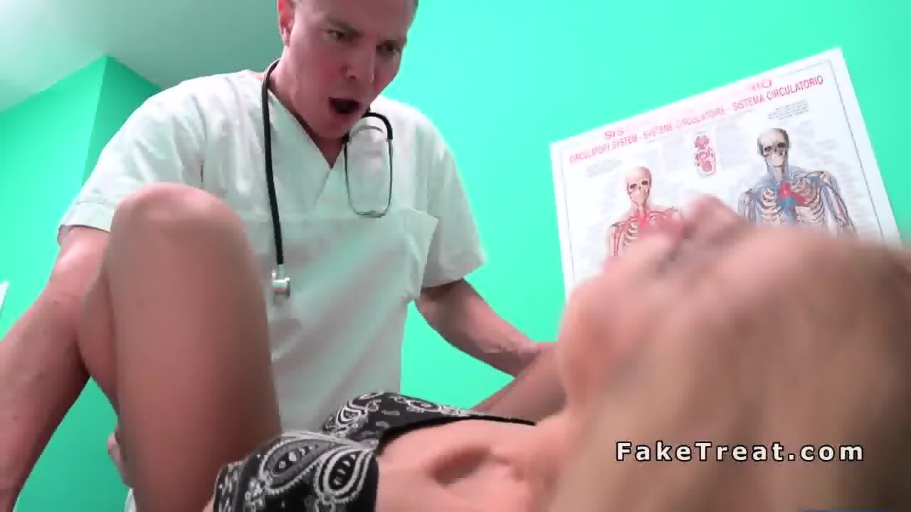 blonde cheating bf with doctor