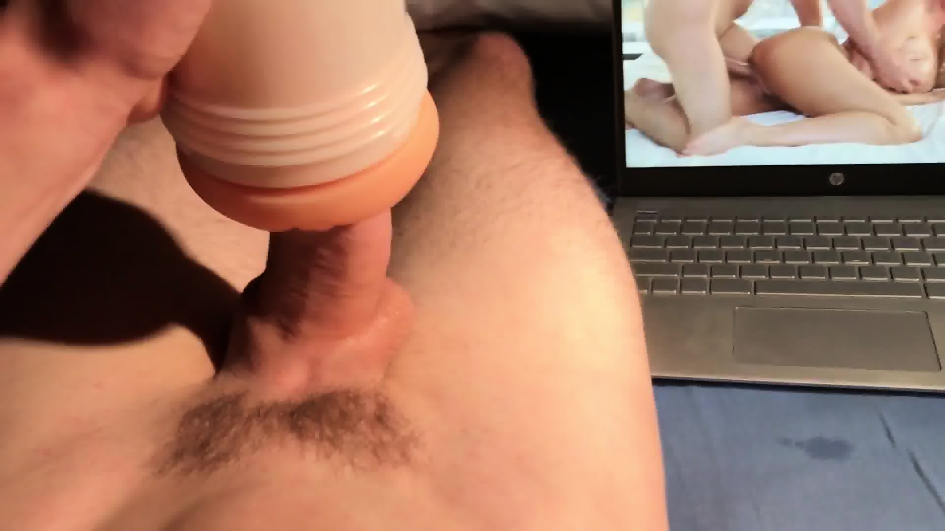 Fleshlight Masturbation - Fleshlight masturbation while watching porn - EPORNER