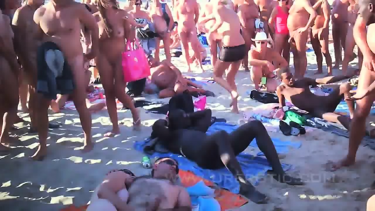 Group Sex On The Beach image