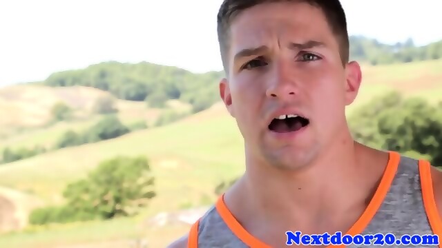 Athletic Homo Hunk Tugs Cock In The Gym