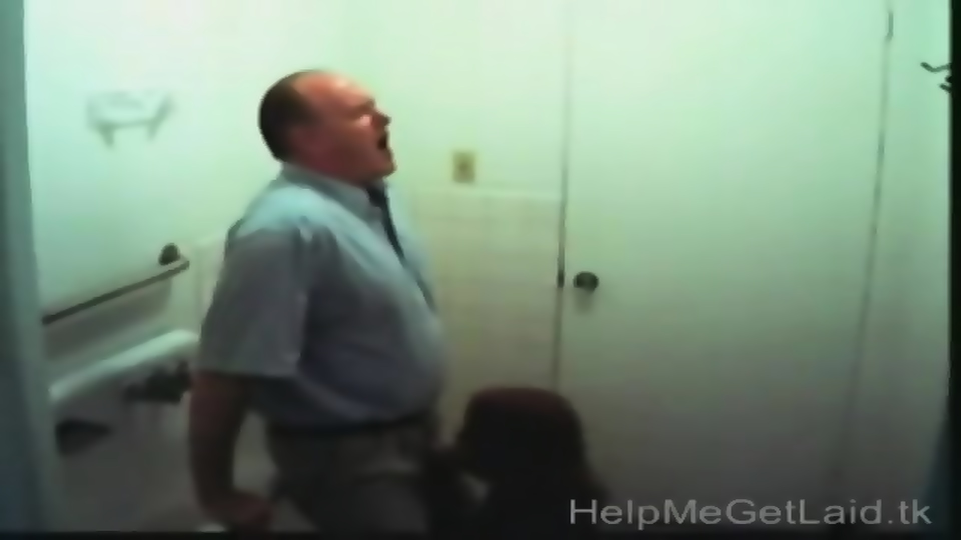 REAL TEACHER AND STUDENT CAUGHT ON HIDDEN CAMERA