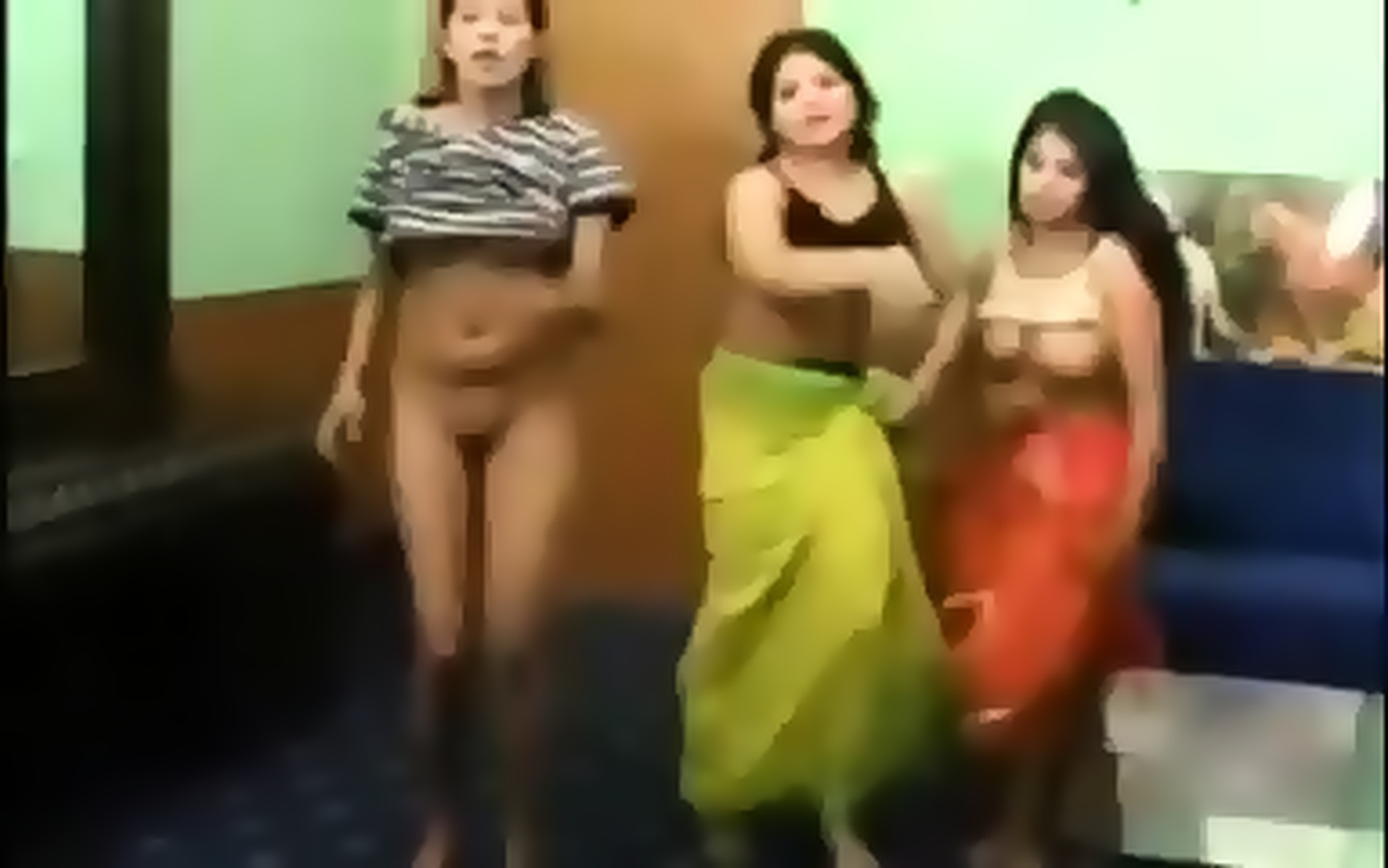 Attractive Pakistani Females Unclothed Mujra Eporner 