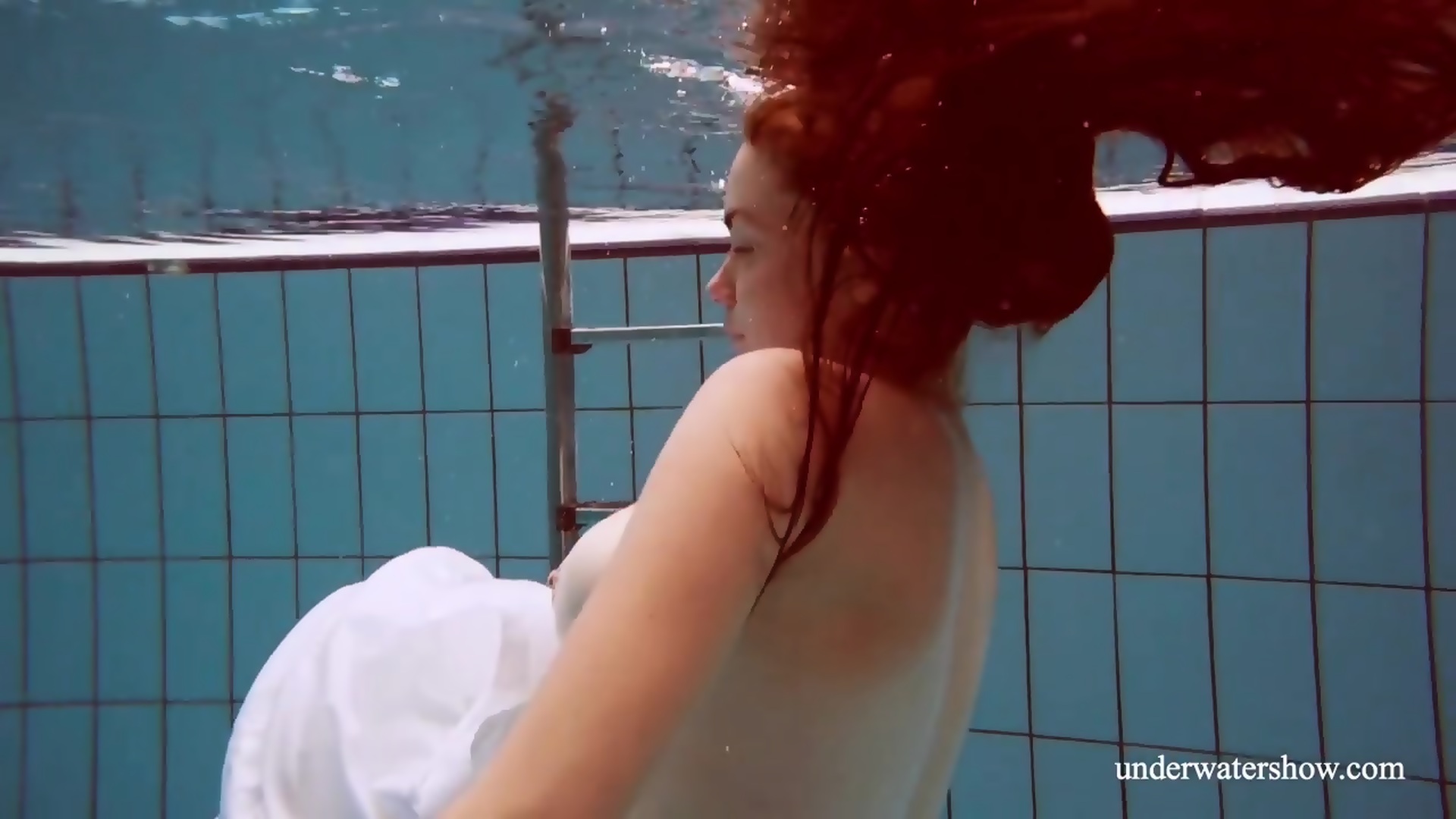 Relaxing Underwater Show With Hot Girls Eporner