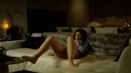 Darkhair Beauty Trying To Reach Orgasm