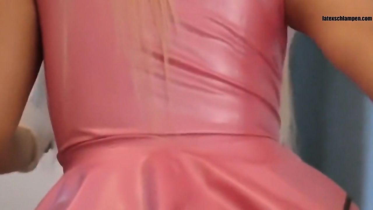 Amateur Cock Milking With Latex Gloves picture