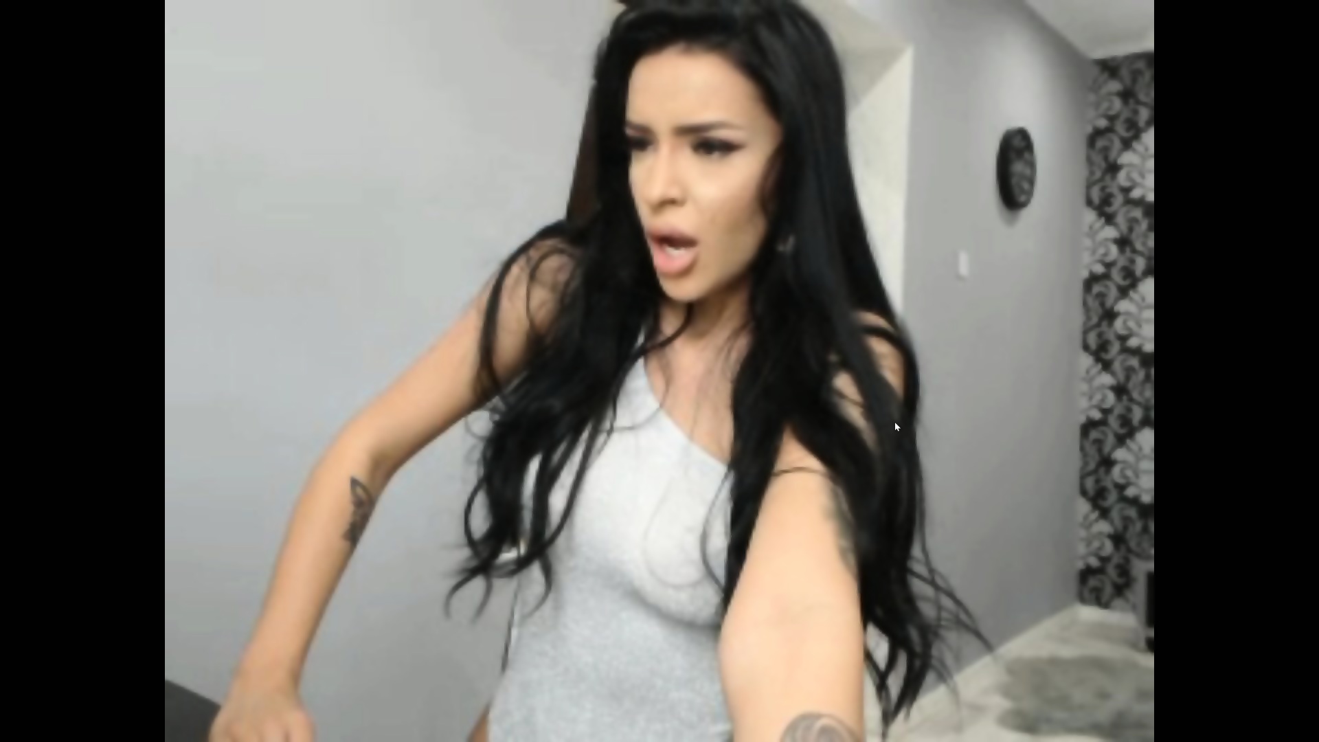 Hot Girl Masturbating On Webcam Eporner