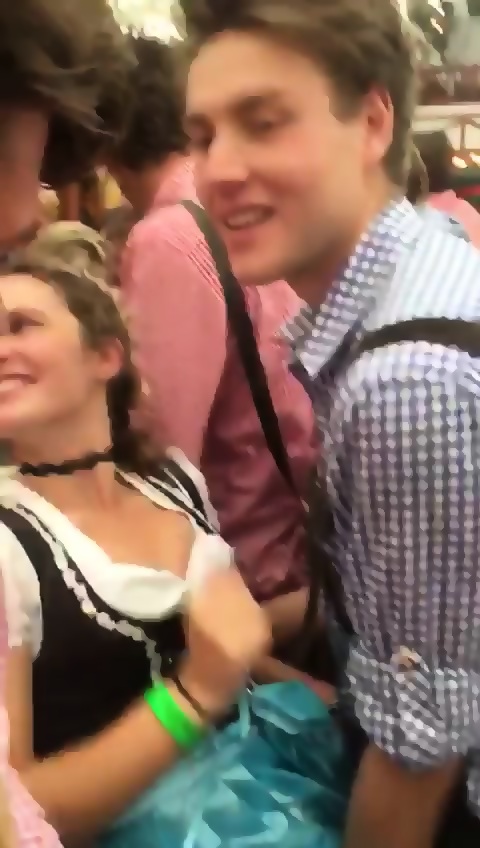 Pussy Fingering At Oktoberfest Eporner