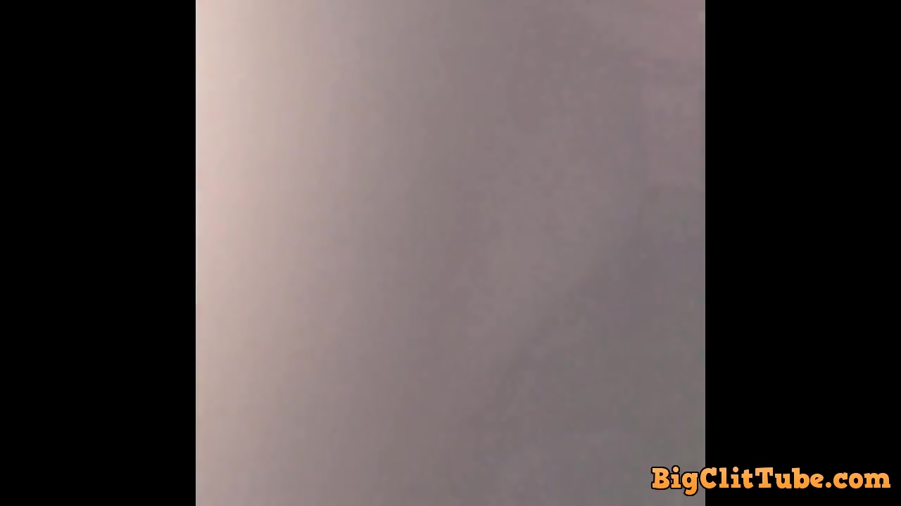 Young Teen Fucking Her Tight Virgin Pussy With A Hairs Brush