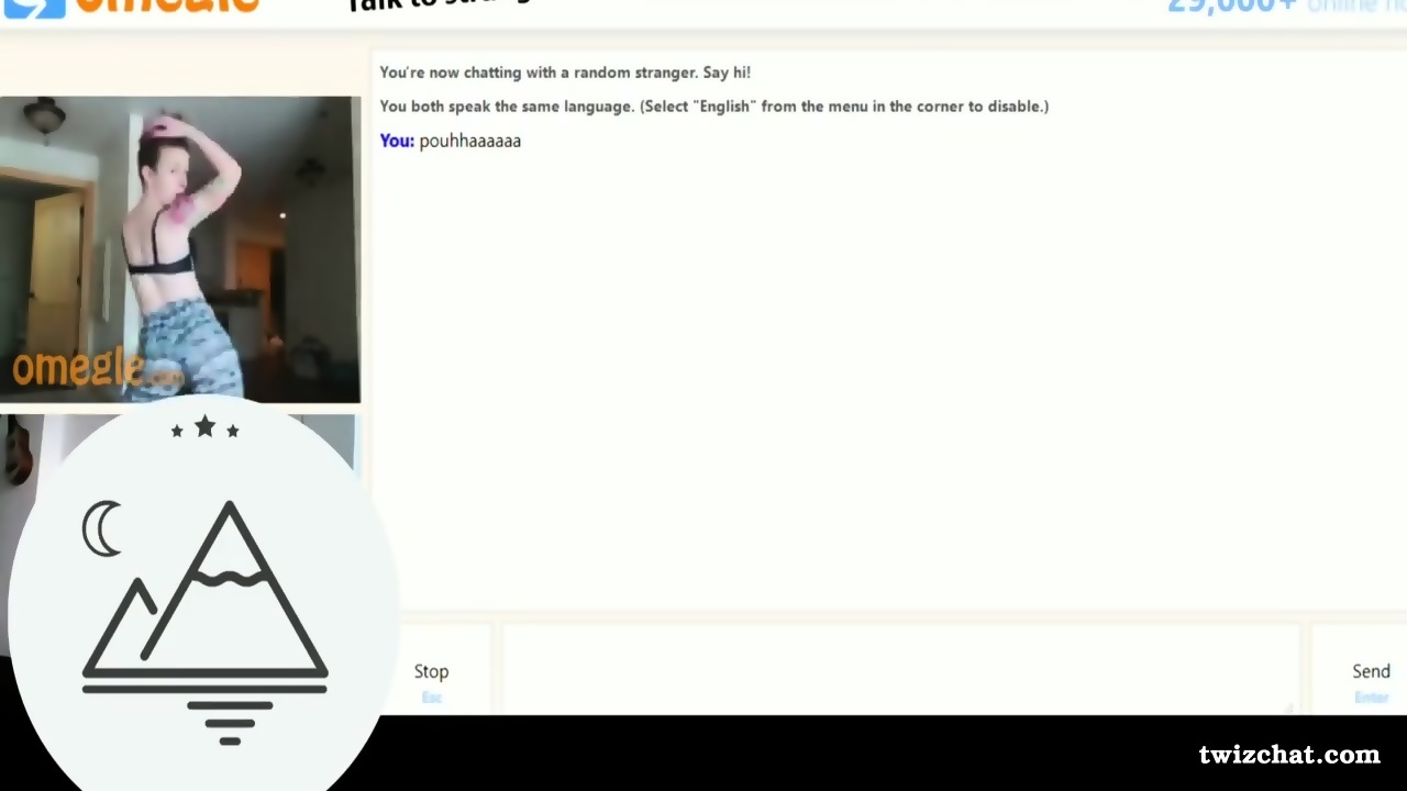 Omegle Girl dance an strip for me