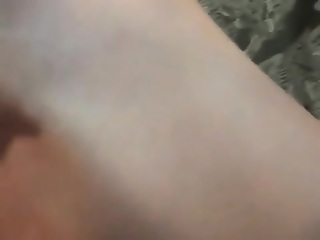 Pinay Teen Play Herself With Dildo