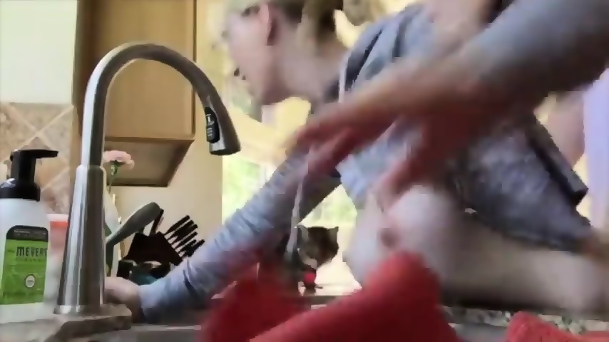 Fucked Her While Cleaning