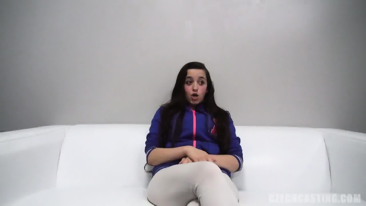 Cute Amateur Takes Dick At The Casting