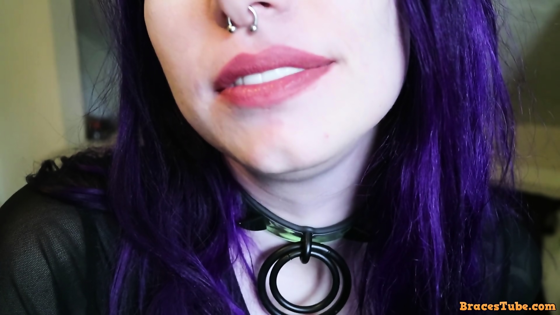 Tongue Fetish Goth - Goth Girl Spit Tongue Fetish - EPORNER