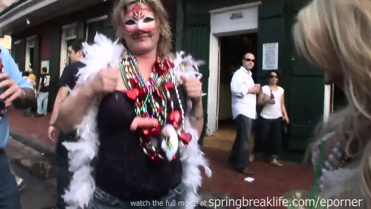Mardi Gras Street Action Eporner