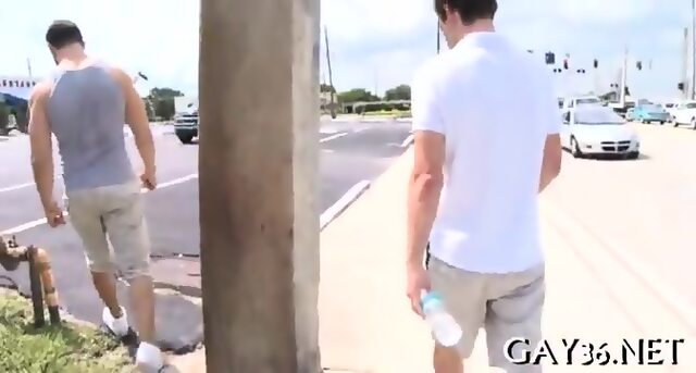 Man Gets Banged So Well