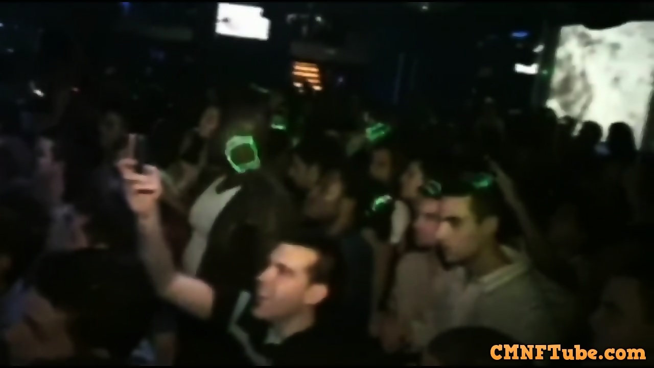 Amateur Cuties Nude In Crowdy Disco