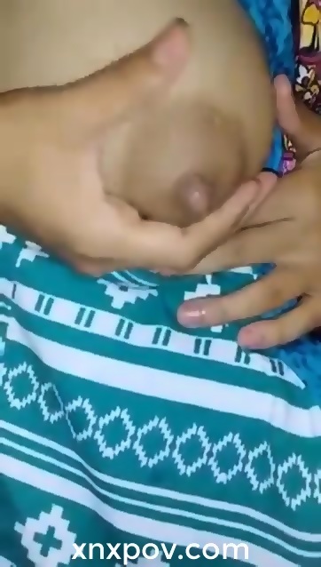 Milk Desi Girl Boobs Pressing Nipple With Milk Eporner