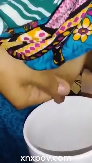 Milk Desi Girl Boobs Pressing Nipple With Milk Eporner