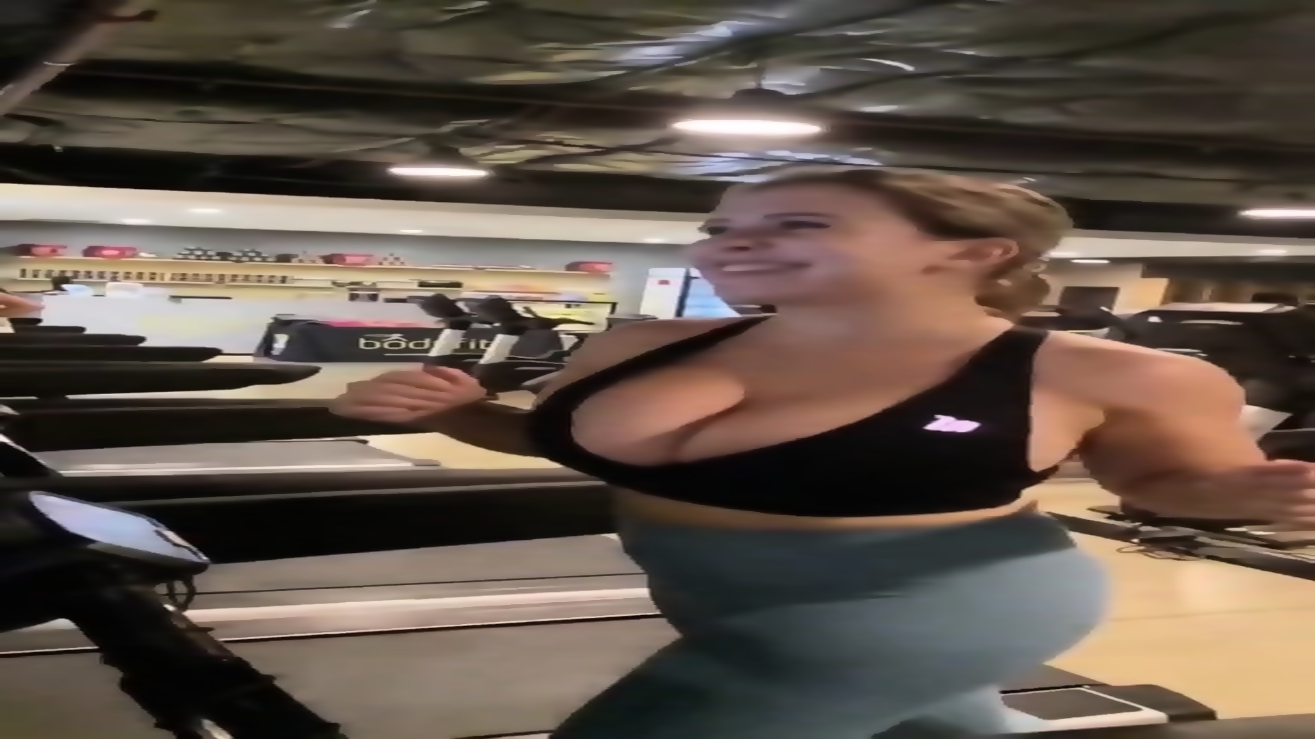 Teen Bouncing Big Boobs In Slow Motion NO BRA At Gym ! photo