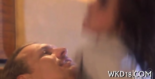 Babe Seduces One Fellow