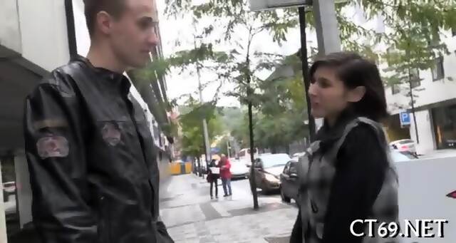 Hot Sex With A Horny Babe