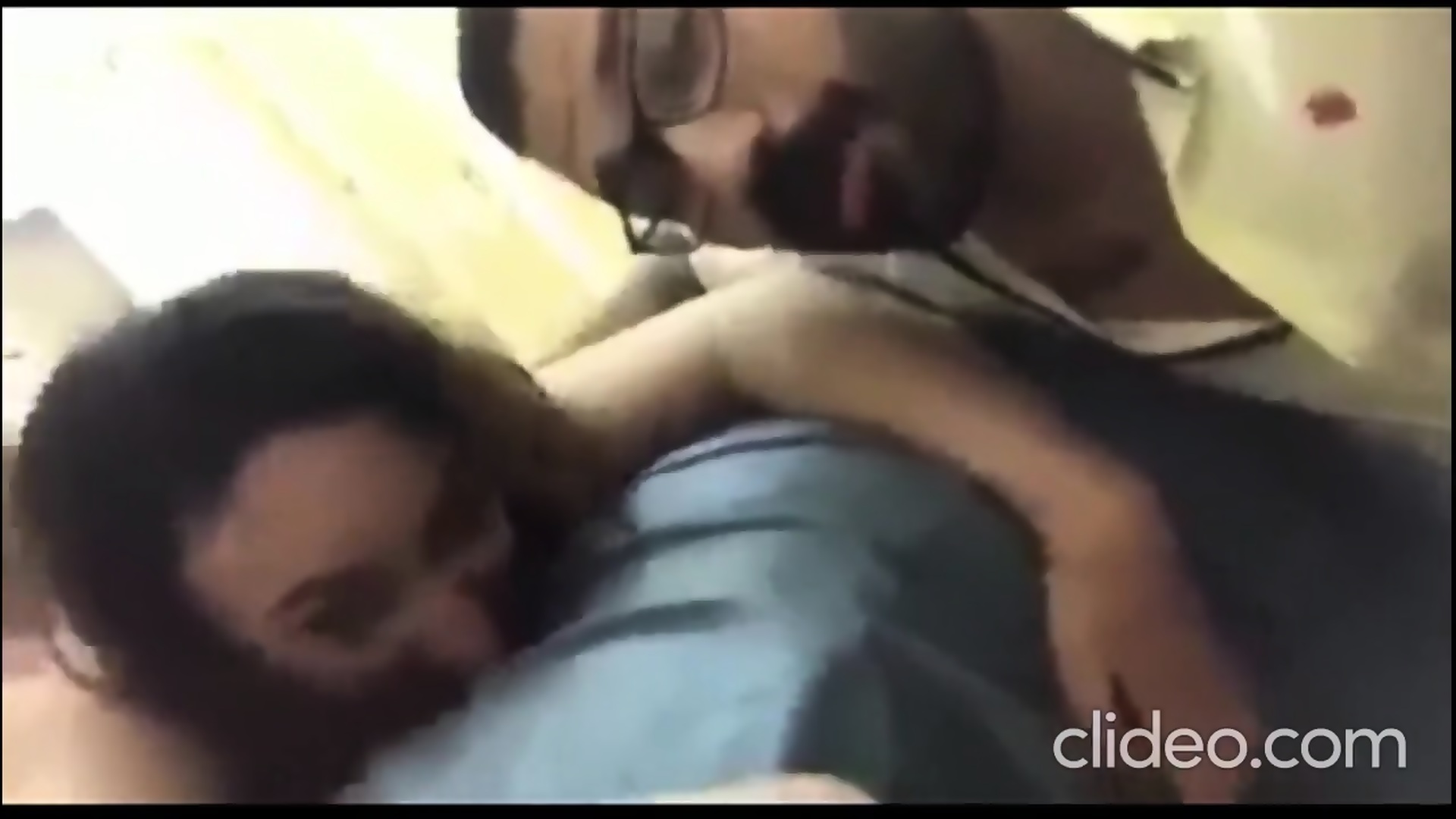EGYPTIAN BITCH GETTING FUCKED IN FRONT OF HER FRIEND picture