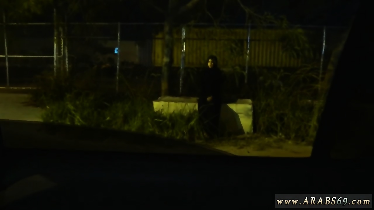 Amateur Teen Girl Blowjob Took A Cool Refugee Home.