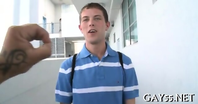 Boy Loves To Suck Dick