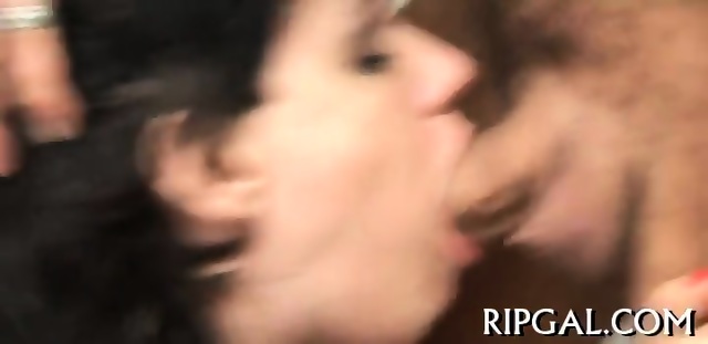 Man Pounds Hottie Well