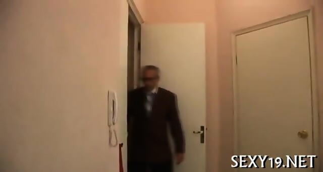 Blowjob For A Horny Teacher