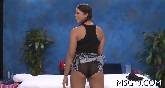 Tattooed Masseuse Gets Wild