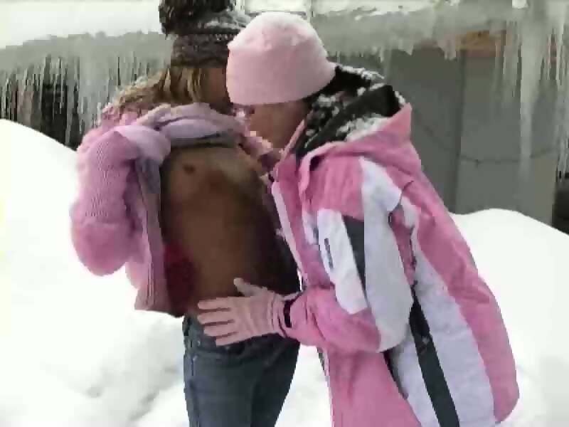 Snow Lesbian Porn - Lesbians Having Fun In The Snow - Zuzana Z - EPORNER