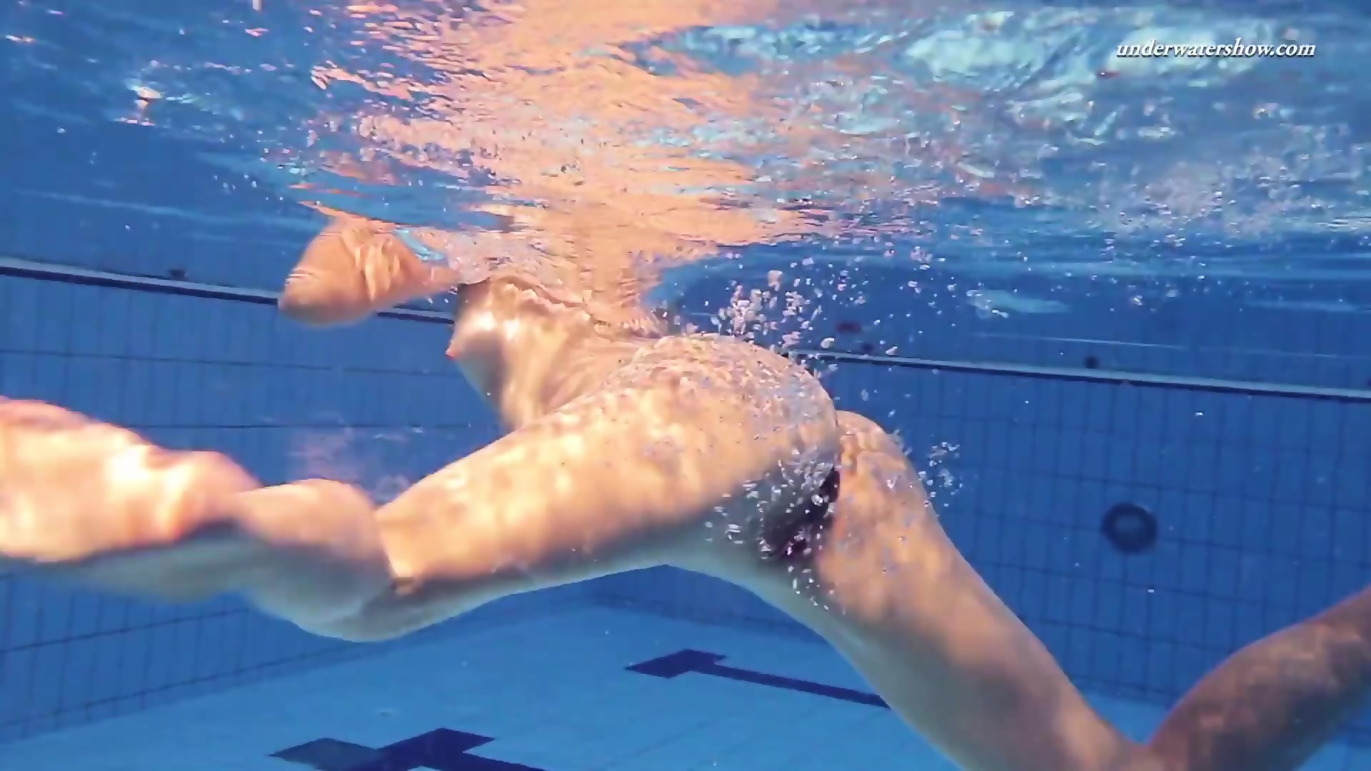 Elena Proklova Spreading Legs Underwater Eporner