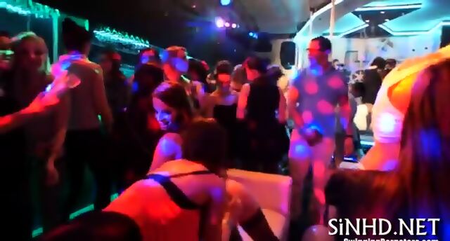 Raunchy And Wet Partying