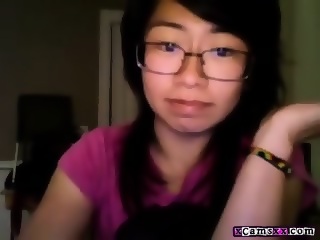 Asian Nerd on Live Web Cam