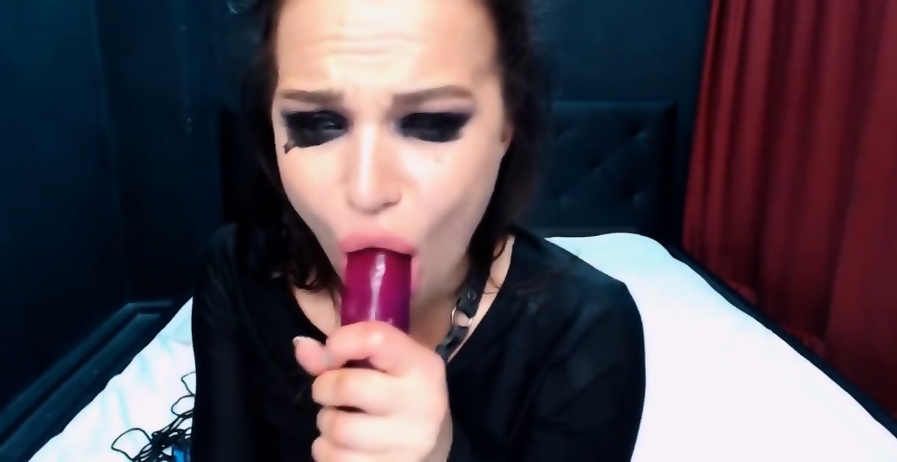 Crazy Deep Throat - EPORNER