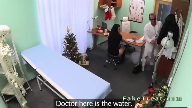 Doctor fucks brunette in an office in fake hospital